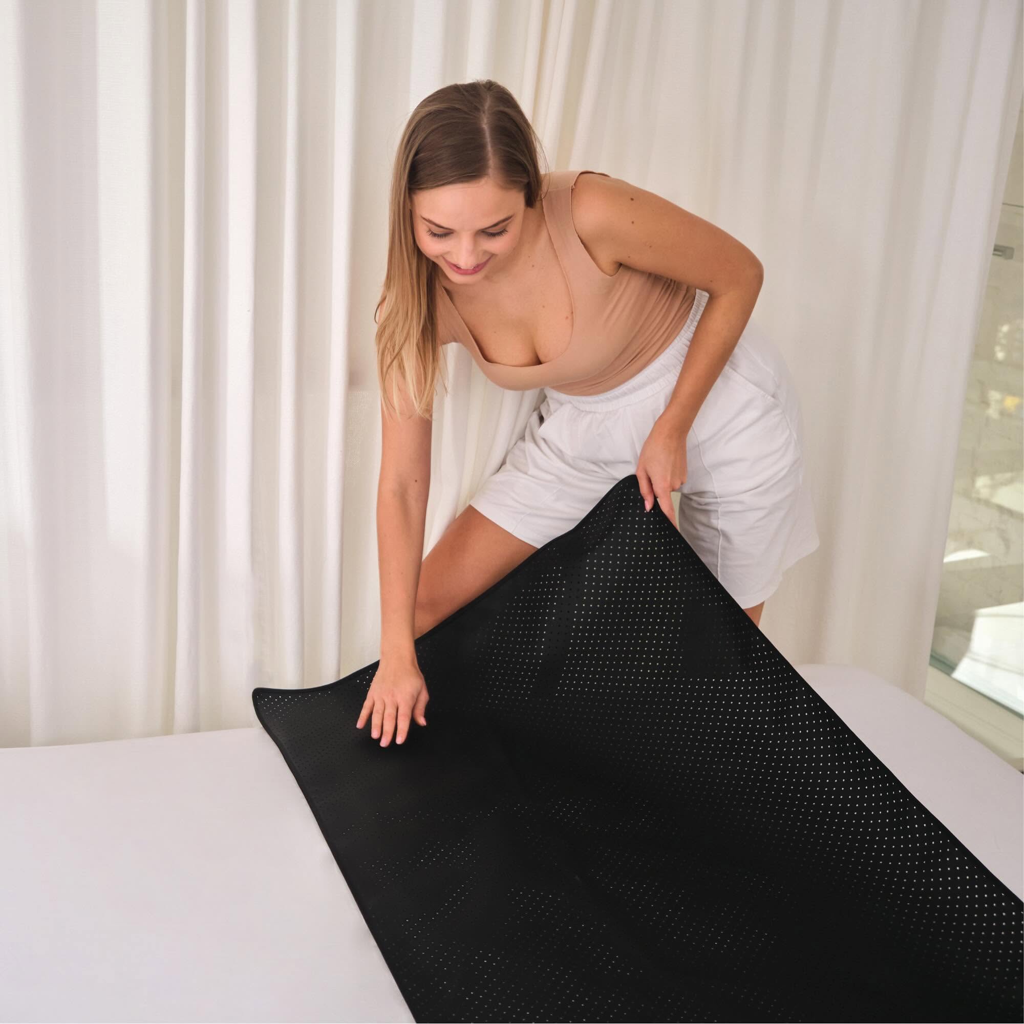 Juujo Grounding Mat Setup Lifestyle